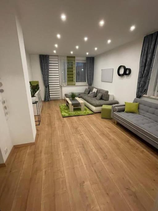 Rr-Rooms Ferienwohnung يودنبورغ المظهر الخارجي الصورة